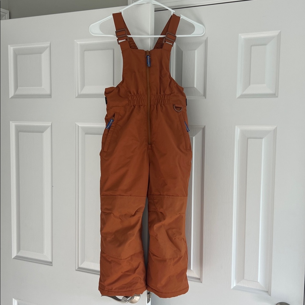 Amazon Essentials Rust Snow Bib Overalls. Size 4/5 toddler